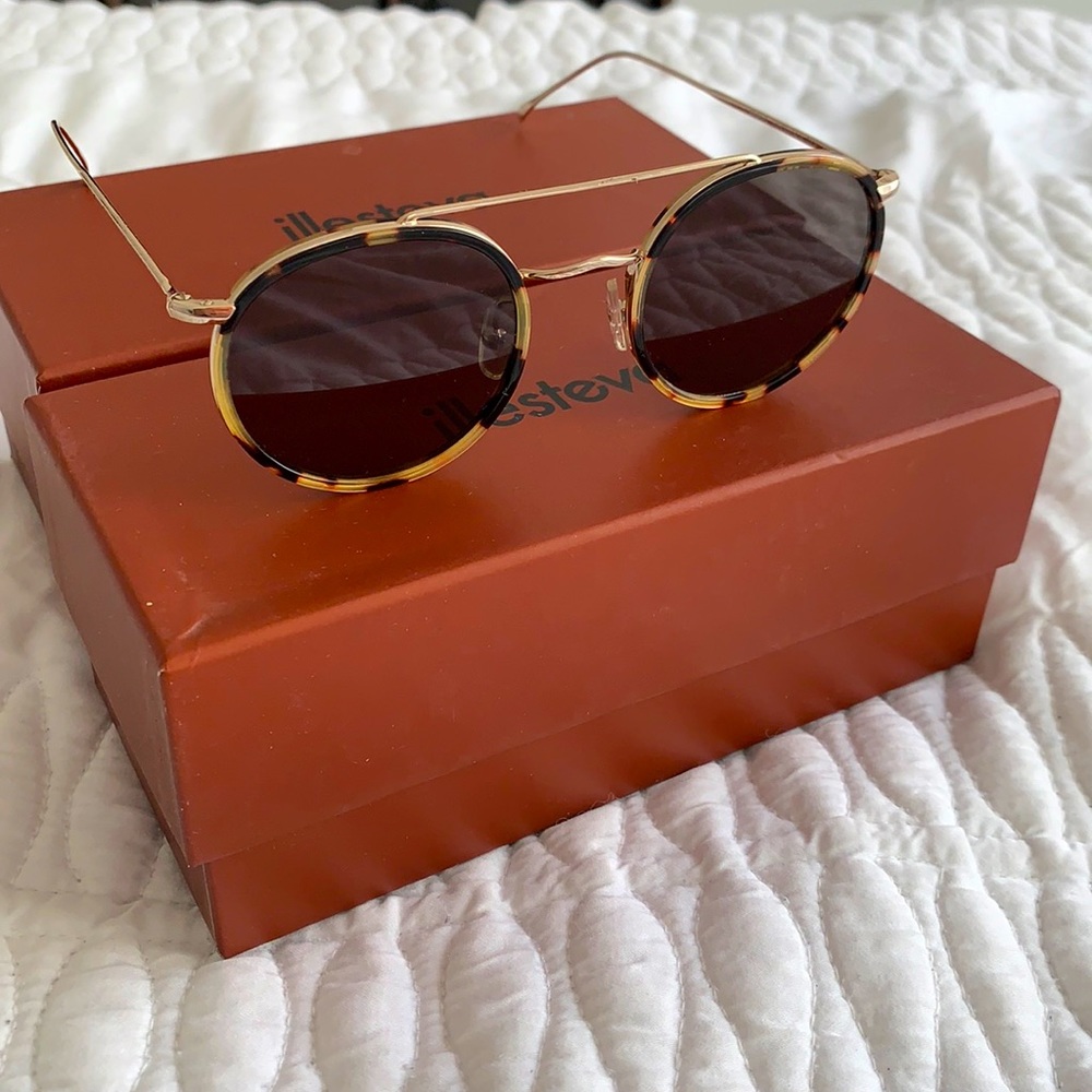 Illesteva sunglasses are unique frames that are handmade in France and Italy.